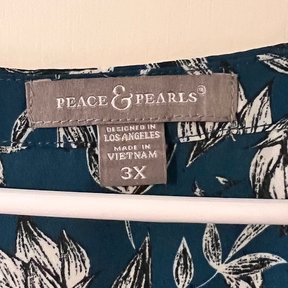 Peace & Pearls Teal and White Floral Top
